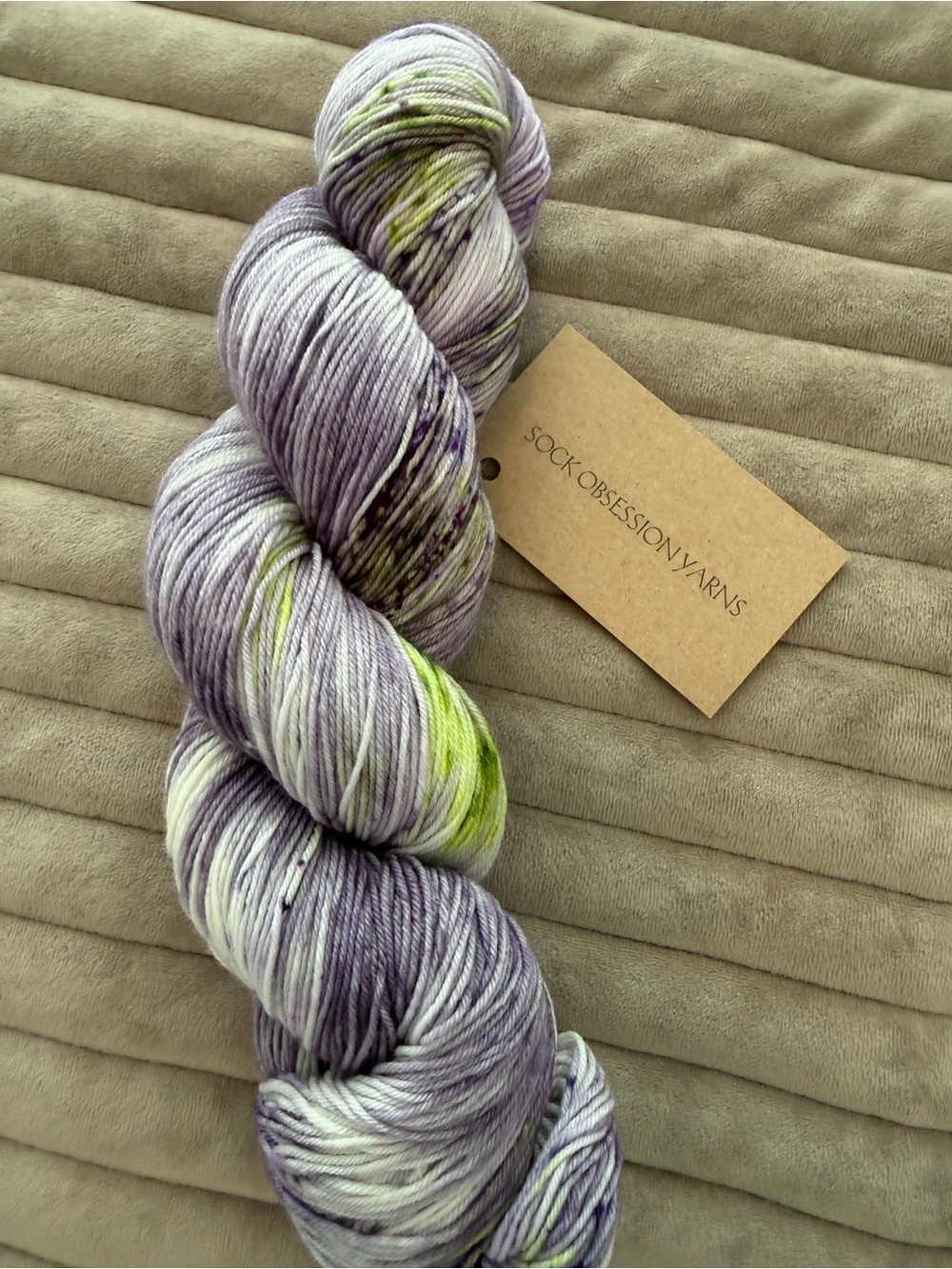 Sock obsession Yarn - Lavender & Lime Speckle